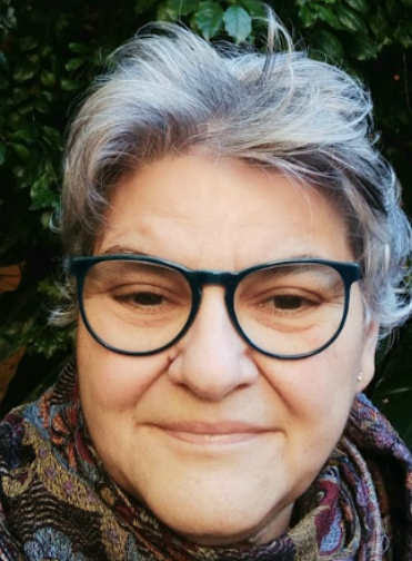 Dra. Cristina dos Santos Ferreira